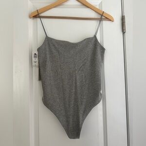 Aritzia Wilfred Free Bodysuit